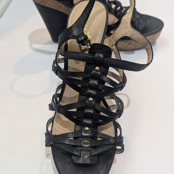 Wedges - Picture 2 of 4